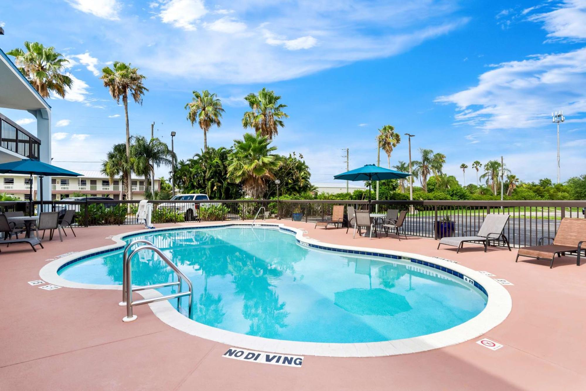 Best Western Lake Okeechobee Exterior foto